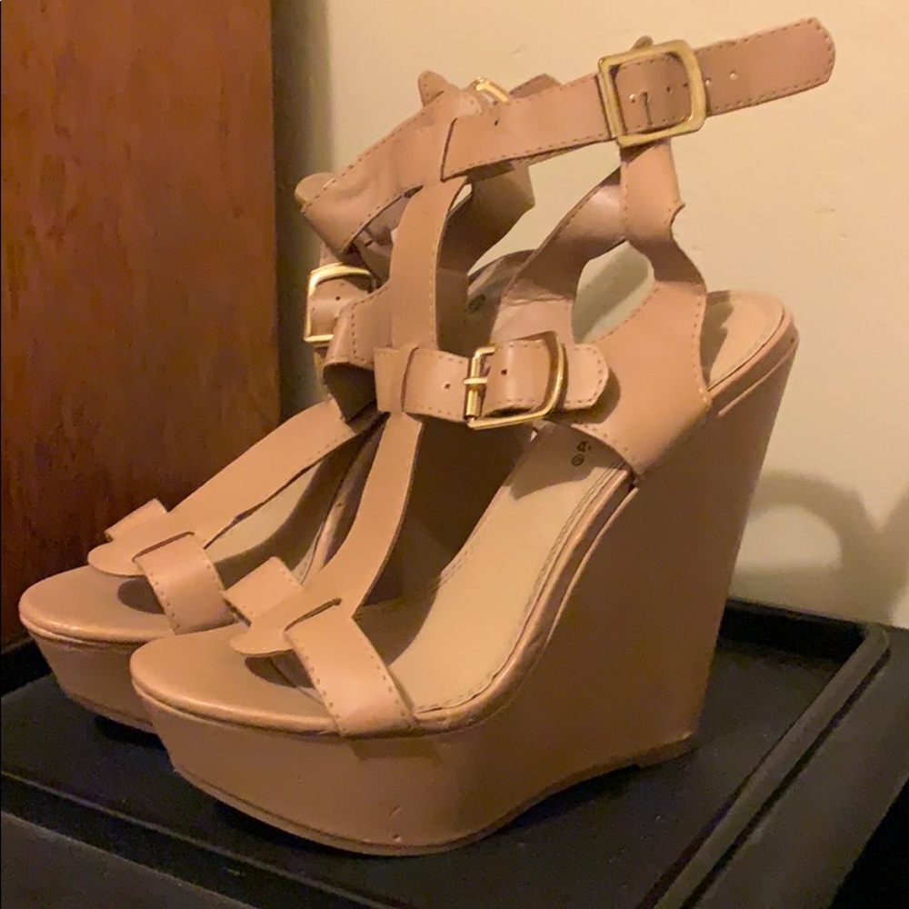 Tan Heels